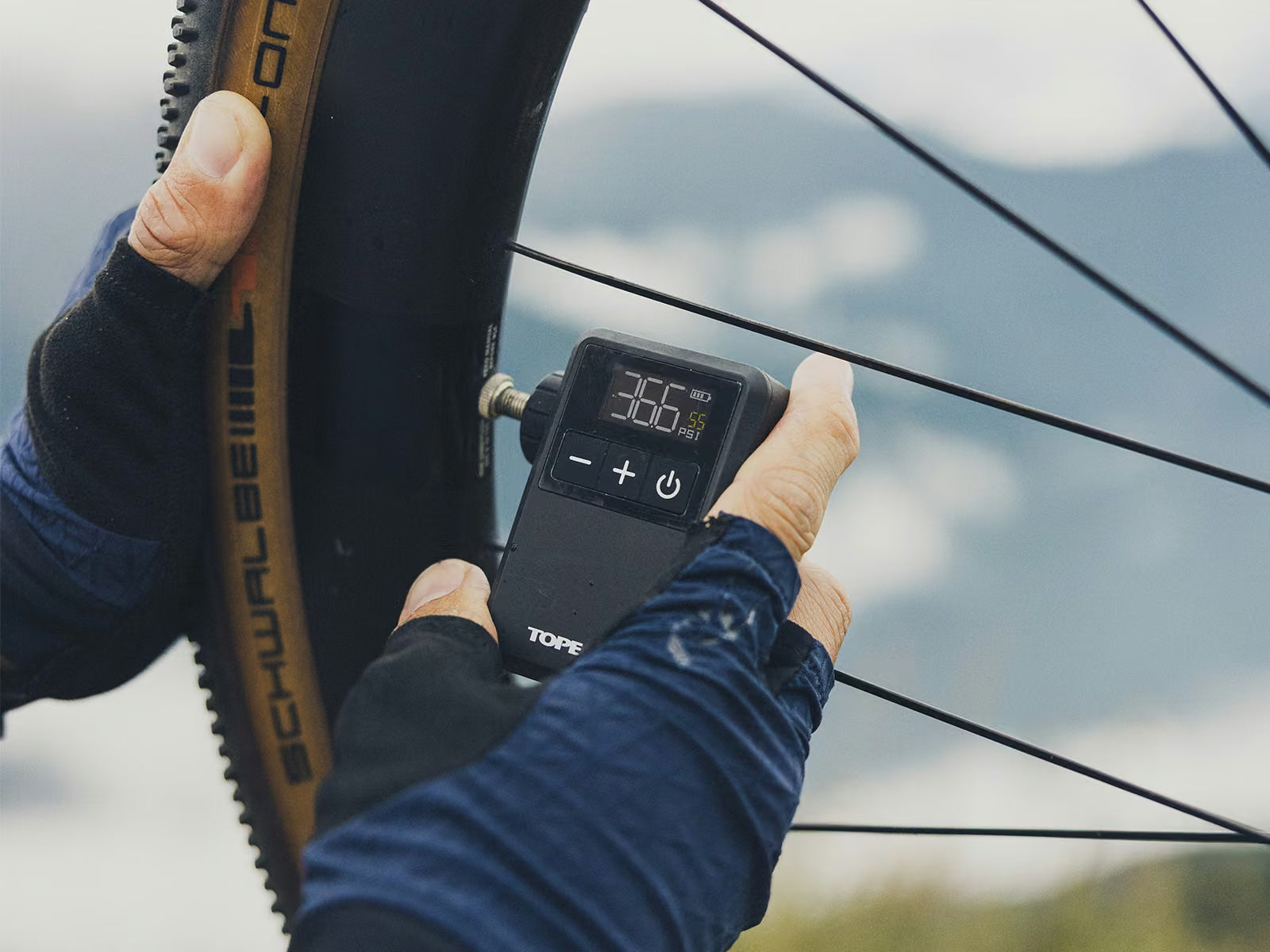 Topeak E-Booster Digital Mini