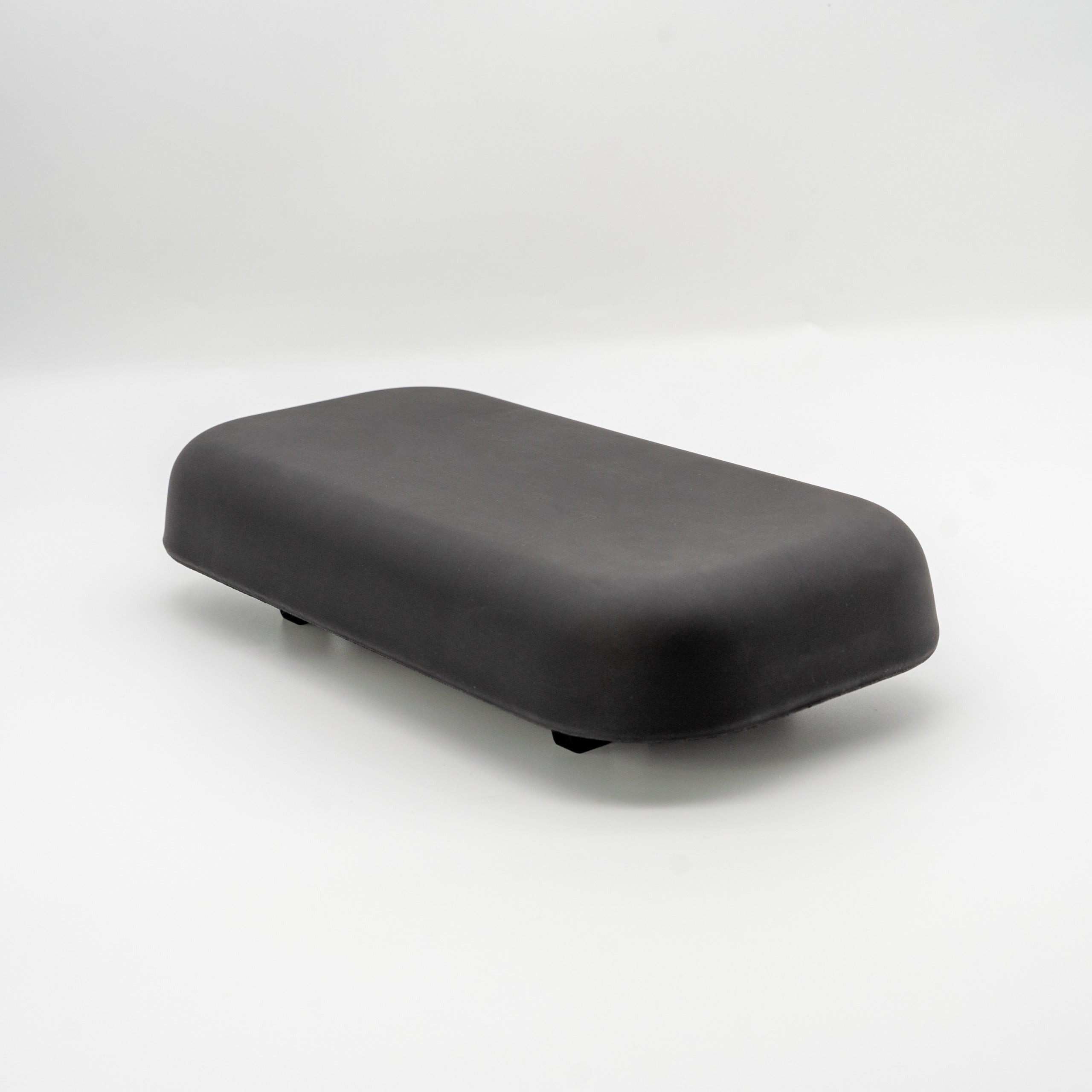 Lundi 20 Georges MIK Cushion Seat Pad