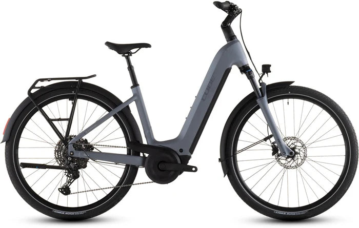 2026 Cube Touring Hybrid Pro 800 Easy Entry