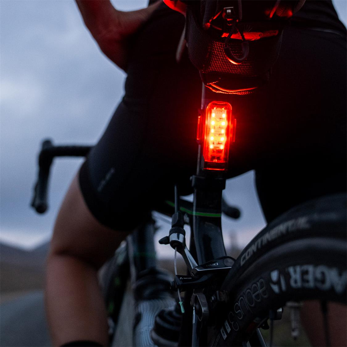 03_PMAX-LED_1200x1200_R1_0009_Strip400