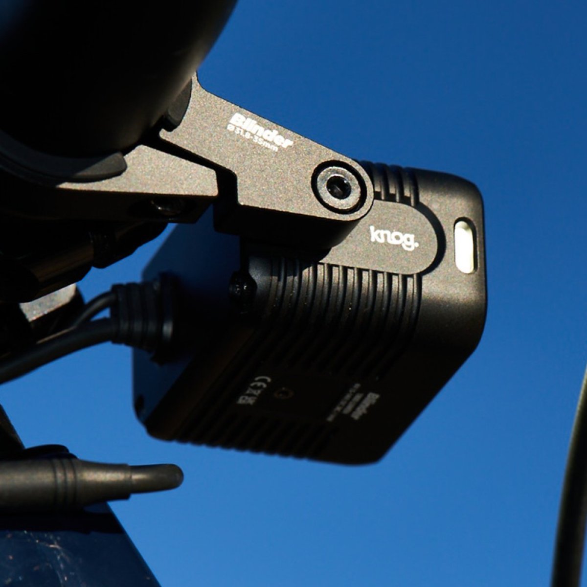 Knog Blinder X 1800 Front Light - With Battery
