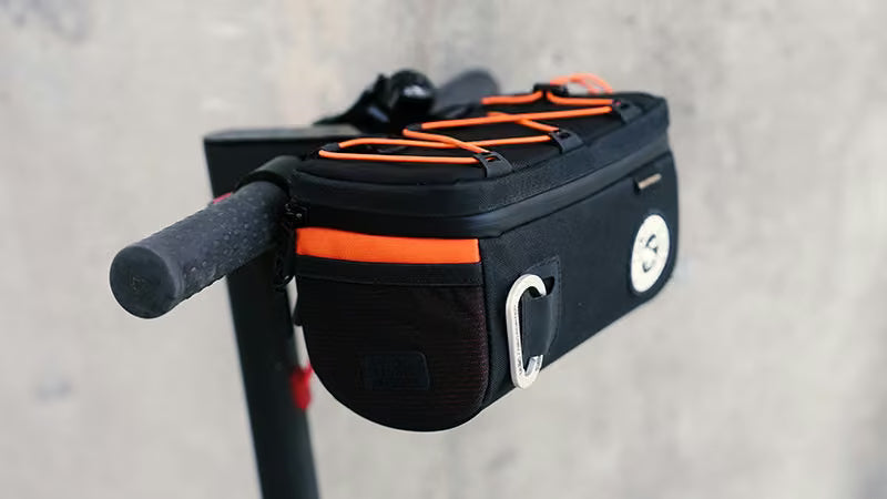 ULAC Neo Porter Coursier DX Insulating Handlebar Roll 2.5L